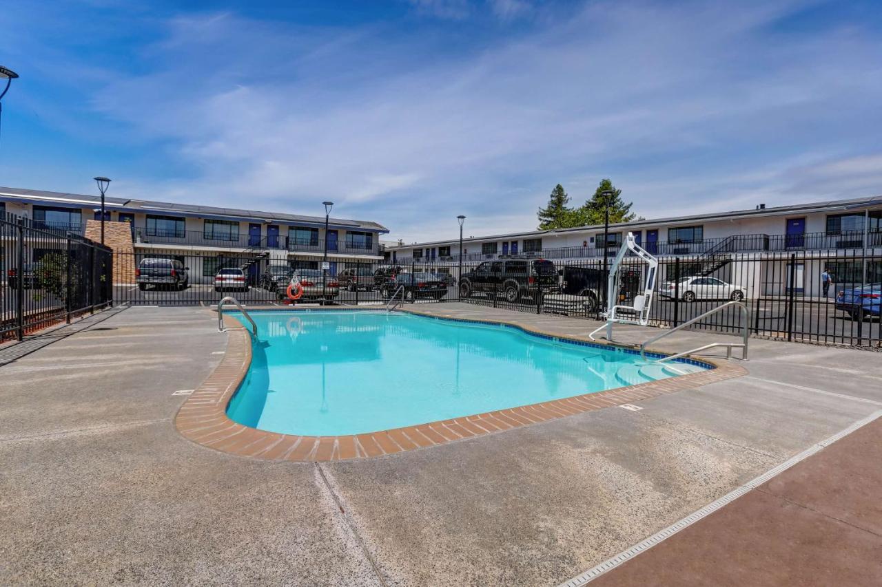 Motel 6-Ukiah, Ca - North Экстерьер фото