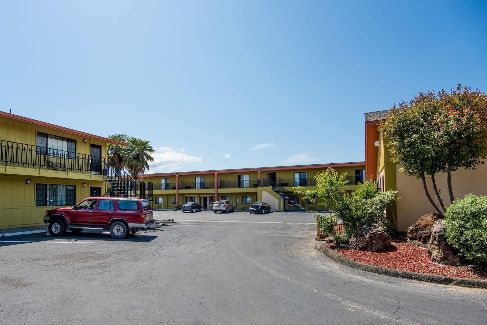 Motel 6-Ukiah, Ca - North Экстерьер фото